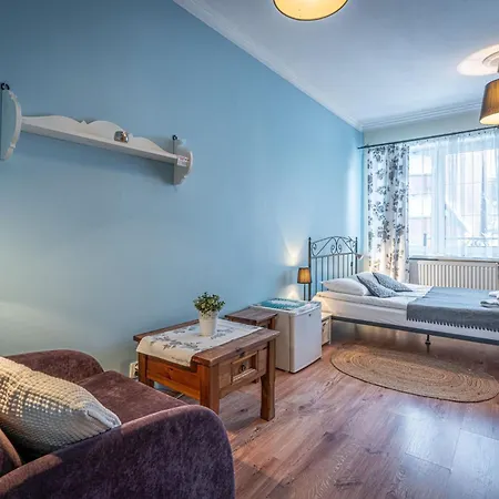 Fryzowiczowka Bed & Breakfast 3*