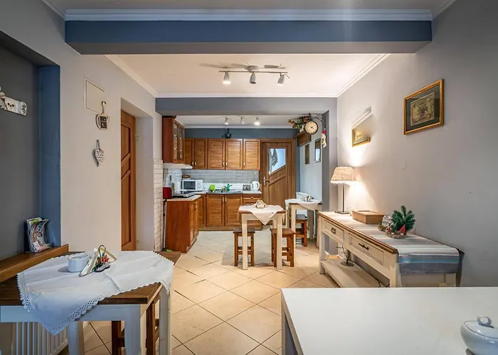 住宿加早餐酒店 Fryzowiczowka 3*